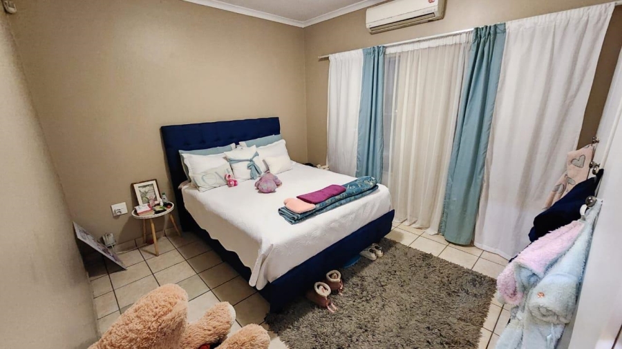 2 Bedroom Property for Sale in Cashan North West